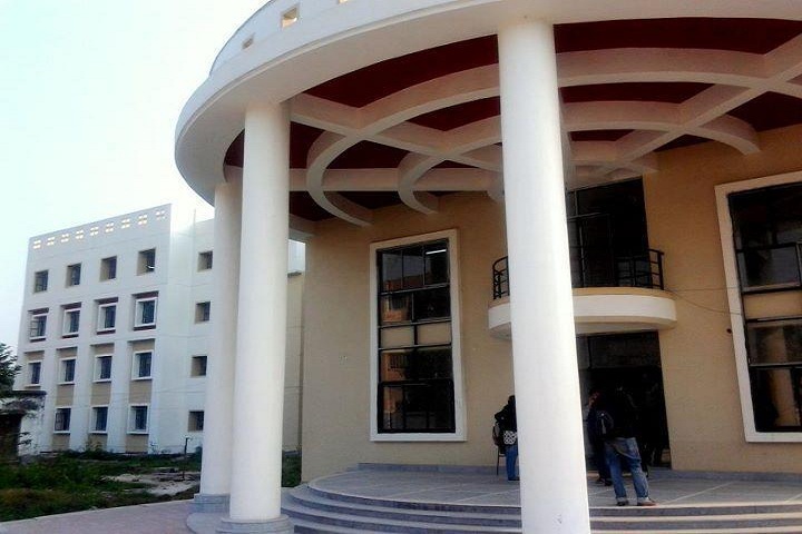 https://cache.careers360.mobi/media/colleges/social-media/media-gallery/3381/2021/8/7/Campus View of RCC Institute of Information Technology Beliaghata_Campus-View.jpg
